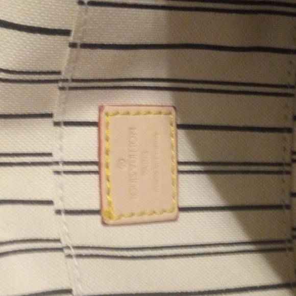 Louis Vuitton handbag - Picture 3 of 4